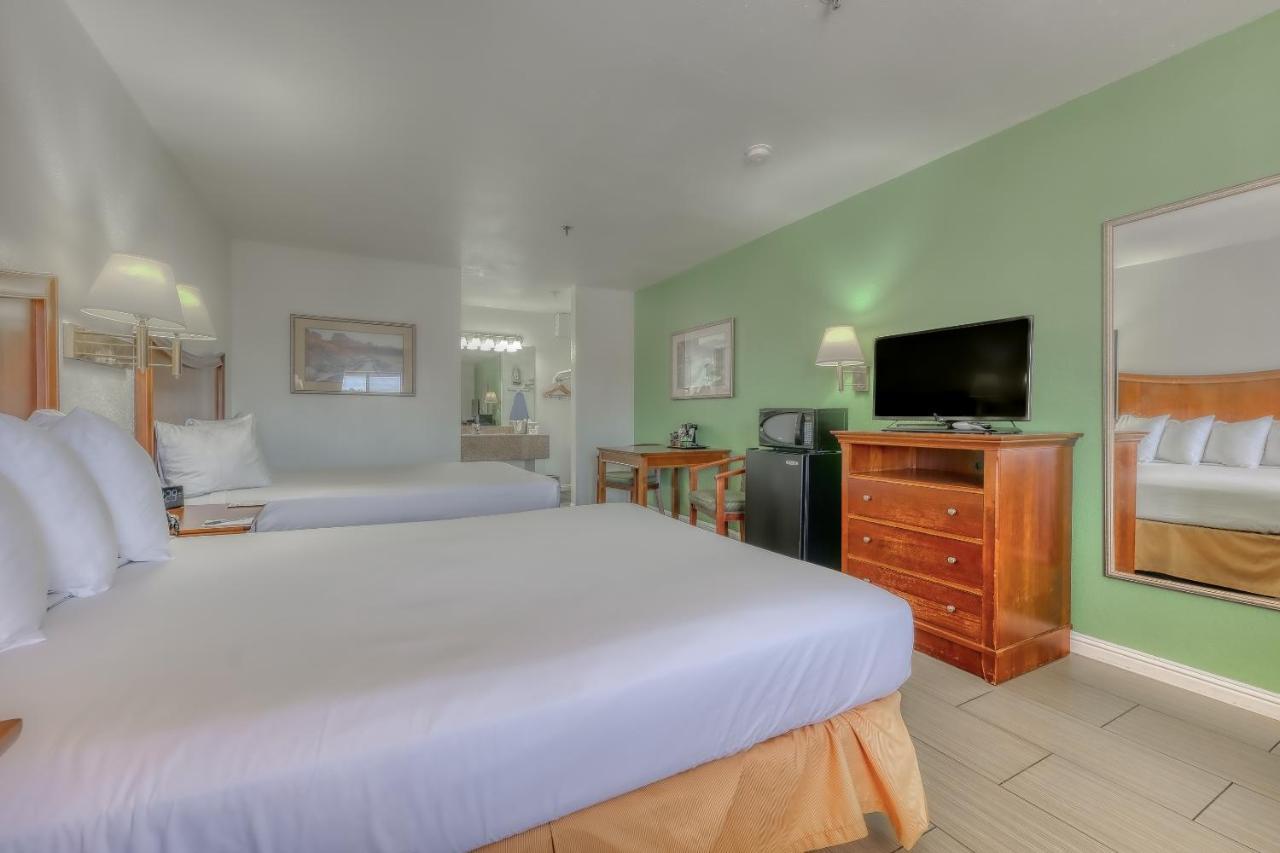 Rio Del Sol Inn Нидлс Экстерьер фото
