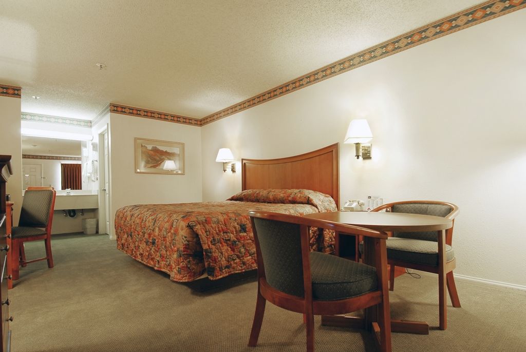 Rio Del Sol Inn Нидлс Номер фото